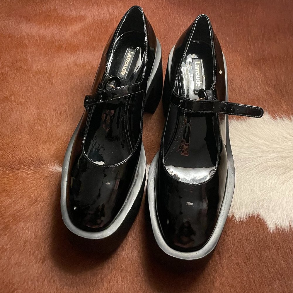 Olivia Platform Pump In Black Patent Leather - Picture 9 of 9